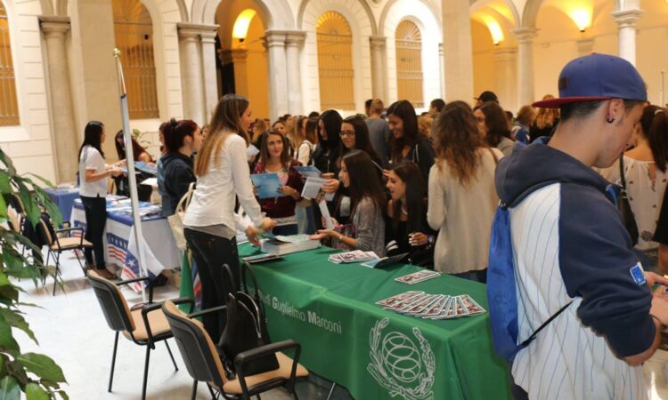 Vent’anni di UniMarconi: leader nell’e-learning italiano