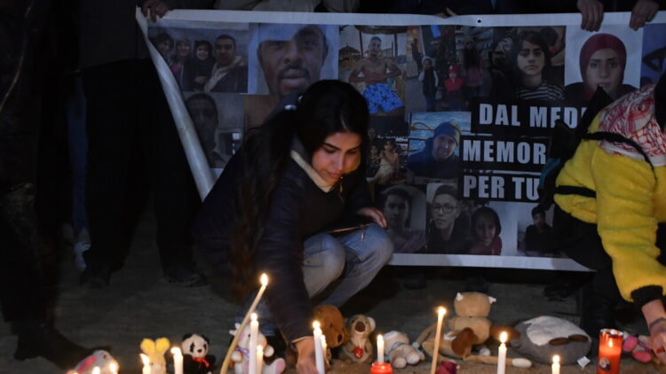 Familiari vittime di Cutro, ‘fuggivano per sopravvivere e avere una chance di vita’