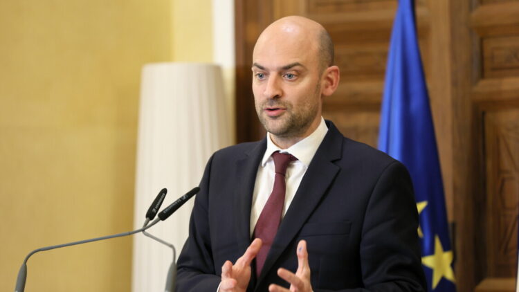 Parigi convoca l’ambasciatore Usa per le parole su Quentin