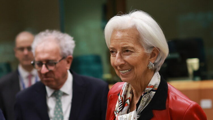 Media, Lagarde ai collaboratori, ‘concentrata sulla Bce ma vi avviserò se lascio’