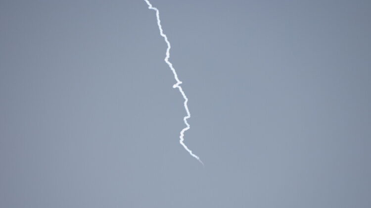 Tre morti e 68 feriti negli Emirati a causa di attacchi iraniani