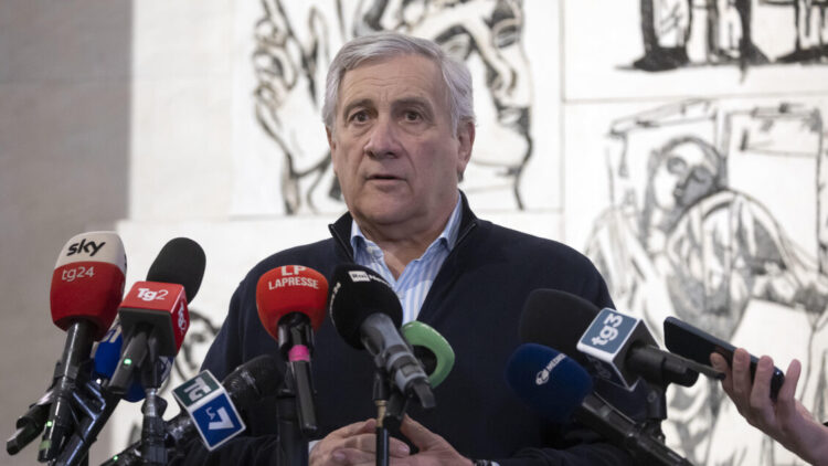 Tajani riferirà sull’Iran domani in commissione al Senato