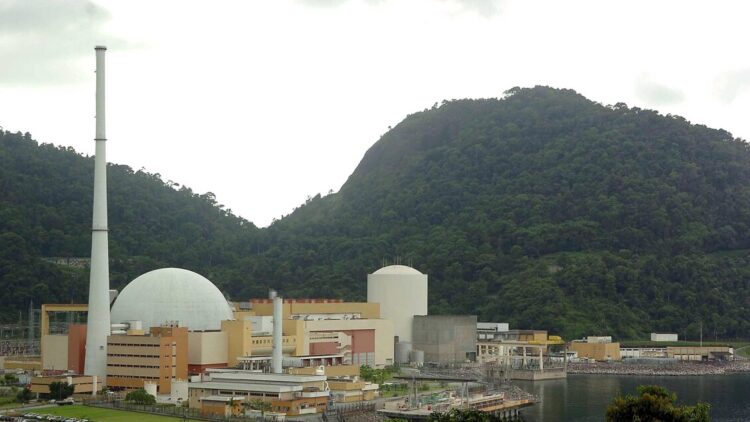 Il Brasile semplifica le regole sul nucleare e apre ai reattori modulari