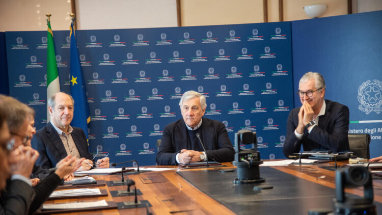 Tajani: ‘A oggi rientrati 25mila italiani, c’è un miglioramento importante’