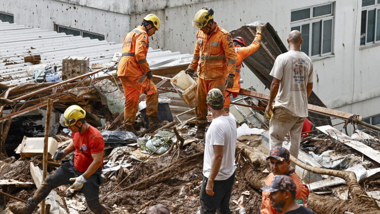 Brasile, alluvioni e frane nel Minas Gerais i morti salgono a 72