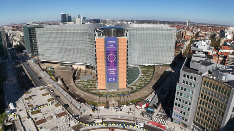 Fonti Ue, ‘scontro al summit sul prestito a Kiev, fumata nera’