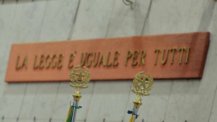 Violentata da sieropositivo e morta per Aids, imputato assolto