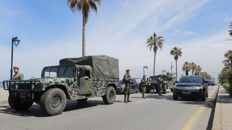 Tre giornalisti libanesi uccisi in raid israeliano sulla loro auto