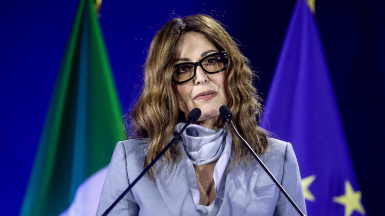 Teste su Visibilia, ‘Santanchè dominus di un bilancio pieno di pasticci’