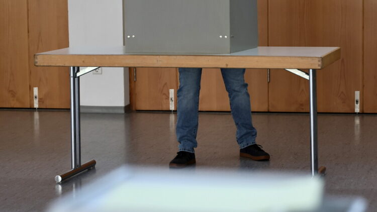 In Germania Renania-Palatinato al voto, Cdu in lieve vantaggio e Afd terza