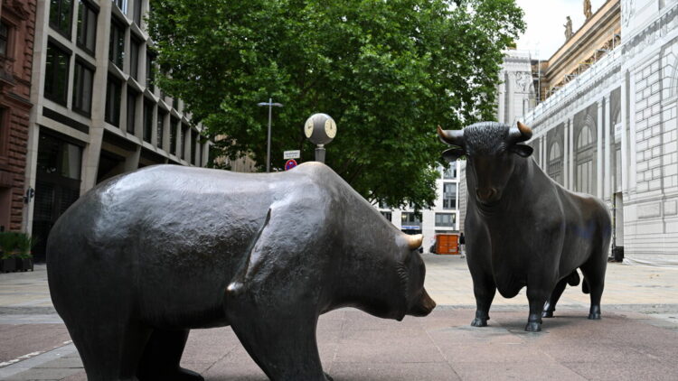 Borsa: l’Europa riduce il calo con Wall Street, Milano -1%