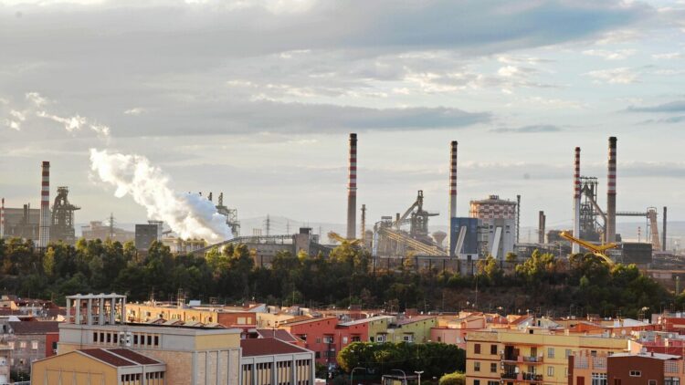 Jindal avanza proposta vincolante per rilevare l’ex Ilva
