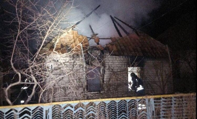 Ucraina, raid con droni e missili russi vicino Kiev: 4 morti e 10 feriti