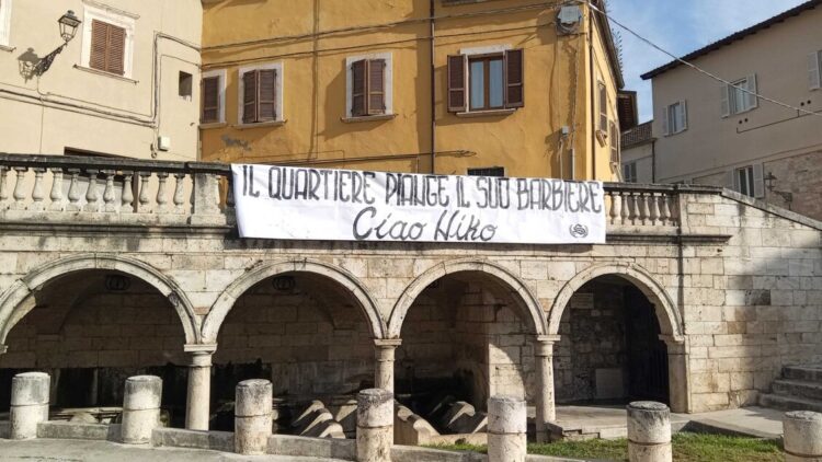 Accoltellato e ucciso al culmine di una lite, un arresto nella notte