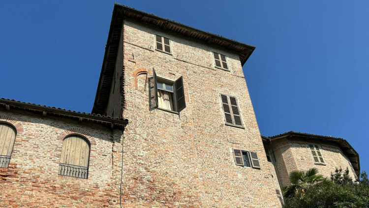 Uccide ex e compagno e si suicida, in un biglietto chiede ‘scusa per tutto’