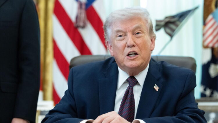 Trump, l’Iran ci ha chiesto un cessate il fuoco