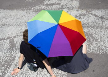 Volontario del Torino Pride aggredito a Torino dopo il Lovers Festival