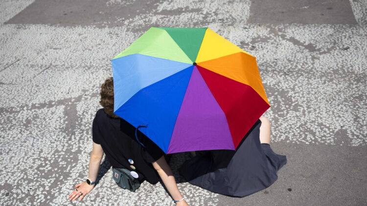 Volontario del Torino Pride aggredito a Torino dopo il Lovers Festival