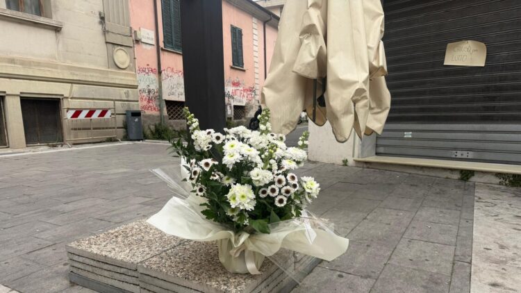 Ucciso a Massa, un indagato ‘non l’ho sfiorato’, l’altro ‘vittima dato testata’