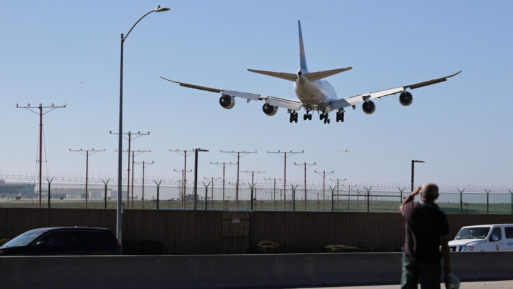 Ft, ‘aeroporti Ue a rischio carburante entro tre settimane’