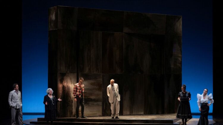 Cirillo indaga psicologia e inganno sentimenti di Marivaux con Elena Sofia Ricci