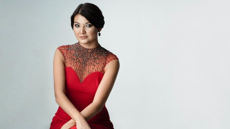 Aigul Akhmetshina al teatro San Carlo, 200 biglietti ad un prezzo speciale