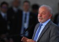 Brasile, Lula allunga nei sondaggi a +8 punti su Flavio Bolsonaro