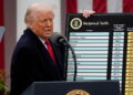 Ft, Trump pronto a imporre nuovi dazi a decine di Paesi da questa settimana
