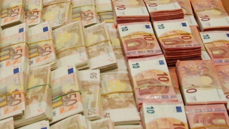 Bankitalia, chi si aspetta un’eredità spende di più e risparmia di meno