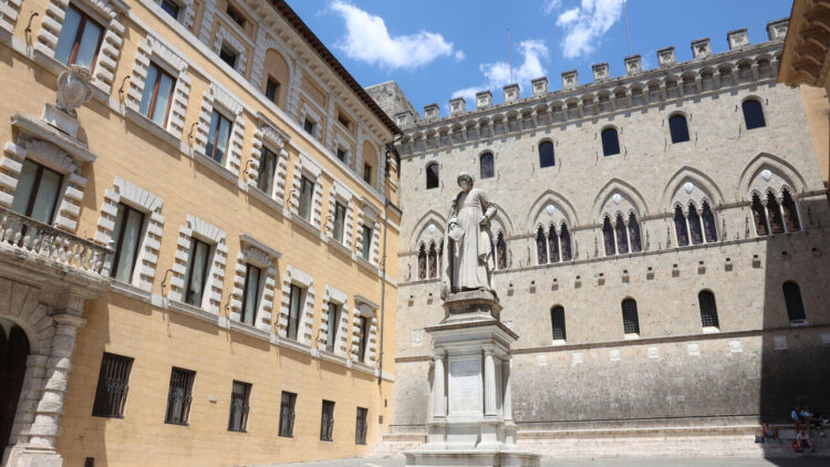 Sindacati, ‘risanamento non può trasformarsi nello smembramento di Mps’