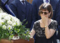 Roccella ai funerali del marito Luigi, ‘continueremo mano nella mano’