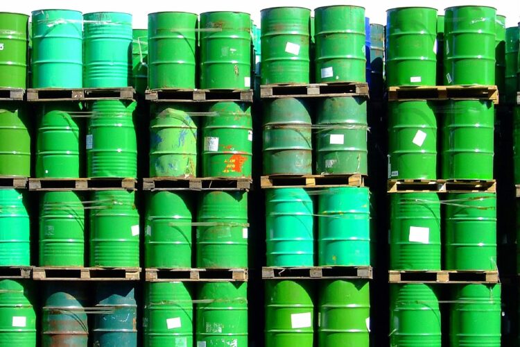Venezuela, Trump: “Accordo sul petrolio, 65 miliardi di barili sotto il controllo Usa”