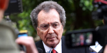 Gros-Pietro, ‘offerte Mps irrevocabili? Noi proseguiamo sul nostro binario’