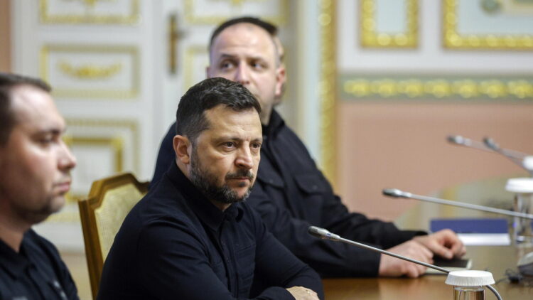 Zelensky, ‘deliberato attacco russo a treno al confine con Polonia’