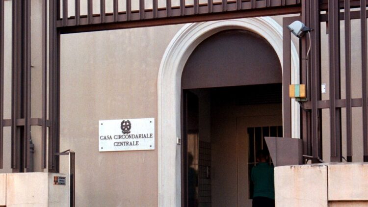 Droga in carcere, psicologa denunciata e 100 indagati a Imperia