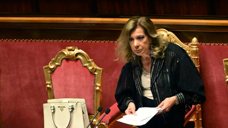 Legge elettorale allo sprint finale. Casellati: ‘La modifica sulle firme non è nell’aria per ora’