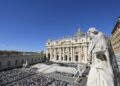 Il Vaticano sul fine vita, ‘meno fondi ad armi e più cure palliative’