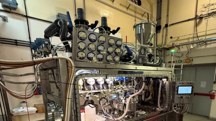 Sogin, collaudata ‘Scatola a Guanti’ per cementare rifiuti liquidi contenenti plutonio