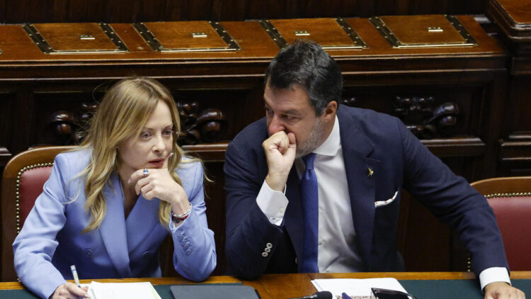 Tensione nel centrodestra su Strade sicure, la Lega attacca