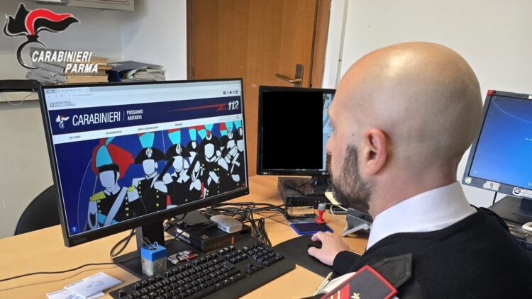 Aggredisce la compagna in diretta social, 30enne arrestato nel Parmense