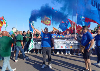Ex Ilva: protesta dell’indotto, sciopero di 24 ore e blocco delle strade