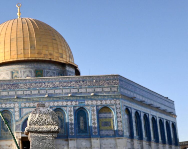 Gerusalemme, media: “Irruzione di 169 coloni israeliani nel complesso della moschea di Al-Aqsa”