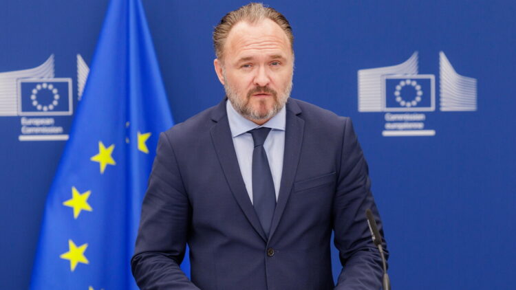 Ue, ‘inverno sarà impegnativo, i prezzi dell’energia saranno molto alti’