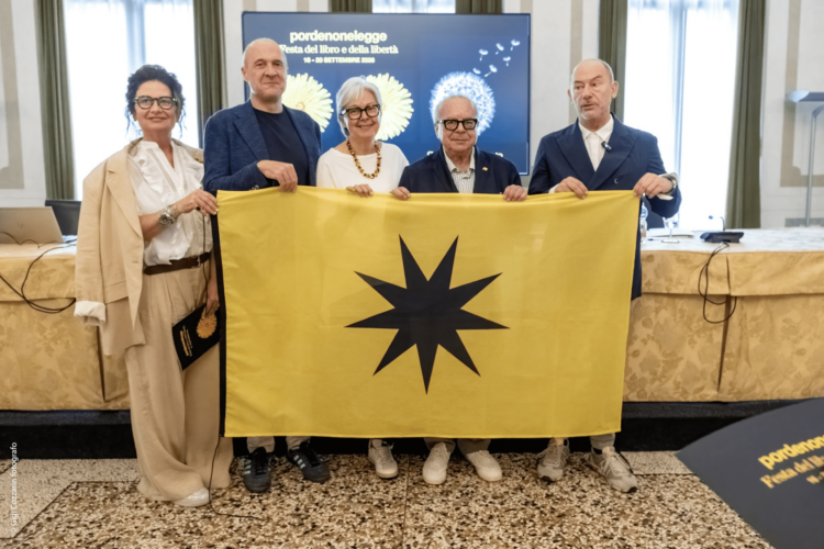 Agrusti: ‘Niente è per sempre, tantomeno le democrazie’, Pordenonelegge celebra la libertà