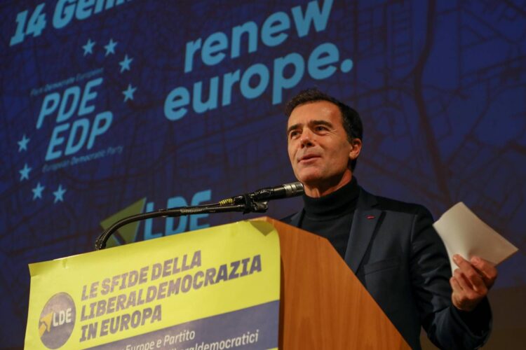 Regno Unito e Ue: Gozi su Burnham, “avanti con nuovo partenariato, ma addio rebate”