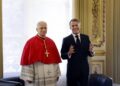 Papa: “Stop a corsa armamenti, possesso armi nucleari non è garanzia di sicurezza”. Macron: “La Francia è dalla parte della pace”