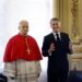Papa: “Stop a corsa armamenti, possesso armi nucleari non è garanzia di sicurezza”. Macron: “La Francia è dalla parte della pace”