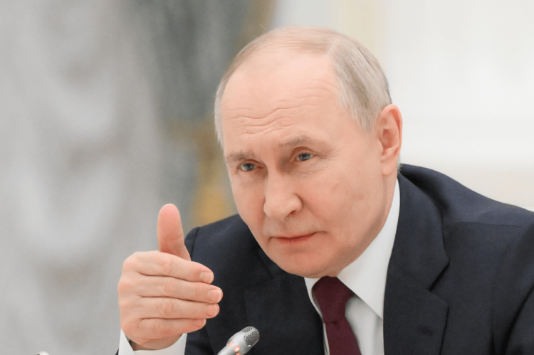 Putin: “Russia non vuole attaccare Europa. Ero pronto a colloqui, poi Ucraina ha colpito Mosca”