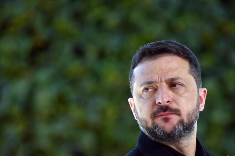 Ucraina, Zelensky propone a Putin incontro al G20 di Miami. Cremlino: “Venga a Mosca”