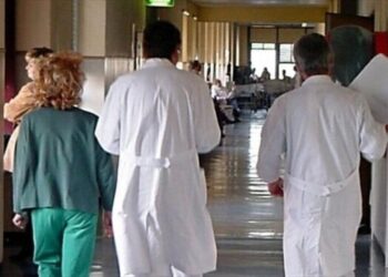Sindacato medici, nel 2025 + 150% dimissioni, superati i pensionamenti